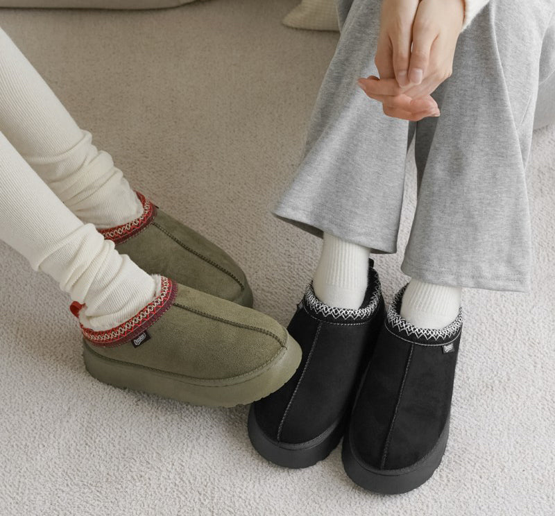 大半碼【WE ARE】韓國CHAAKAN (短毛)舒服厚底雪地鞋 WTSDR4F876