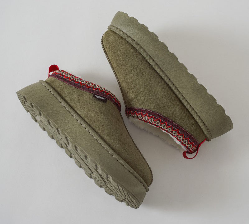 大半碼【WE ARE】韓國CHAAKAN (短毛)舒服厚底雪地鞋 WTSDR4F876