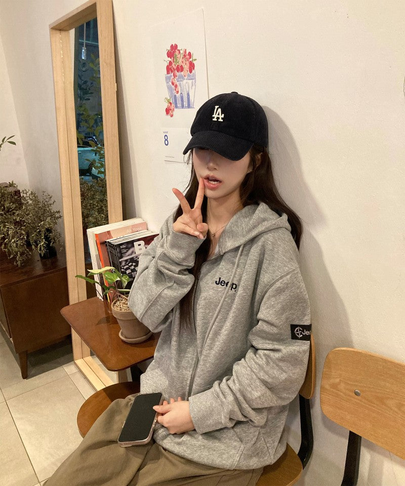 中性版【WE ARE】韓國JEEP臂章logo雙拉鏈連帽外套 JR5TZU051