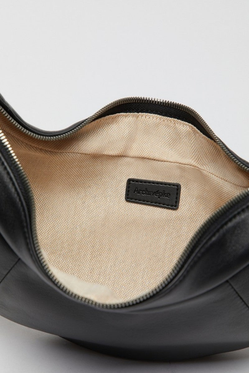 【WE ARE】韓國Archivepke Small fling hobo bag OVBAX26055