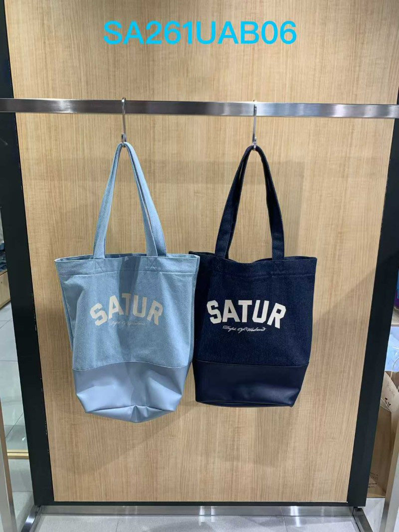【WE ARE】韓國Satur休閒單肩包購物袋SA261UAB06/SA261UAB07