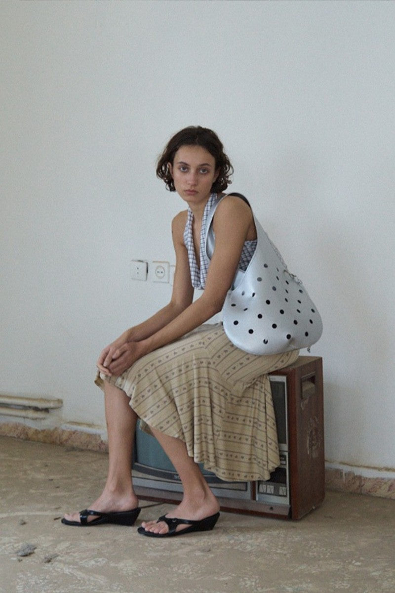【WE ARE】韓國Archivepke Eyelet punched bag OVBSX26053