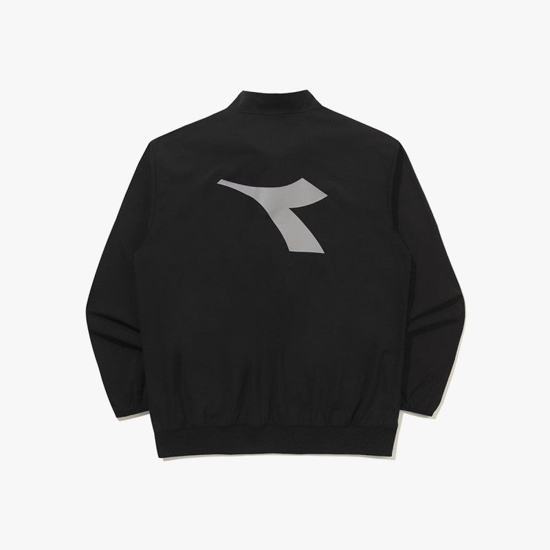 【WE ARE】韓國Diadora 立領半拉鏈上衣 D6323TWT35