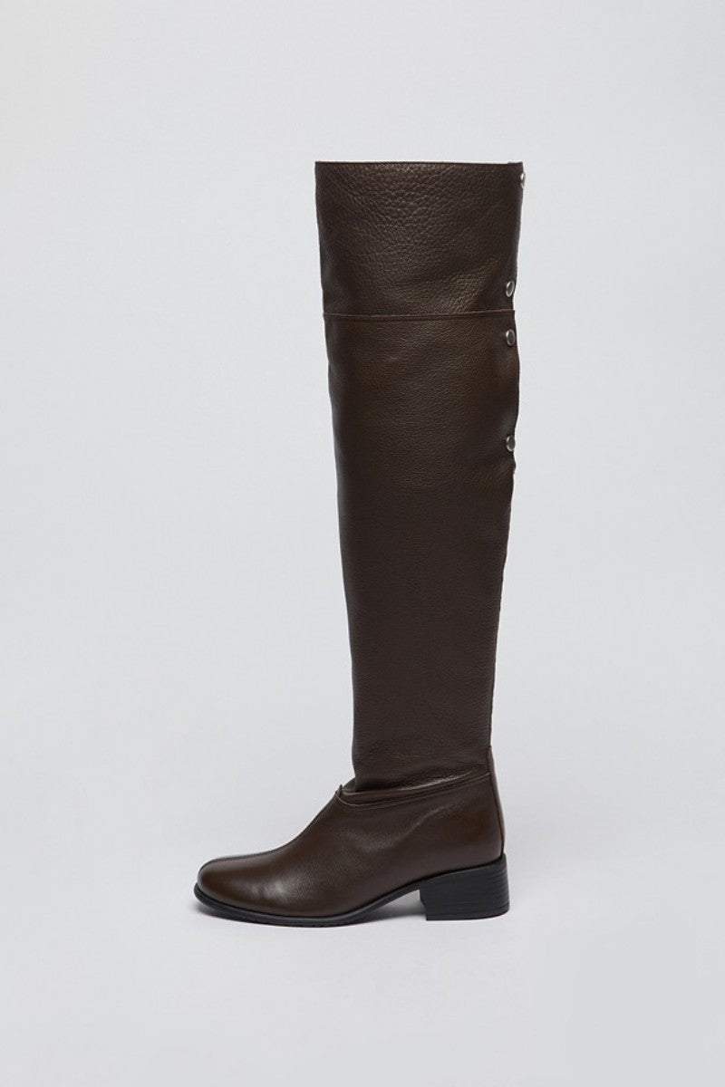 【WE ARE】韓國Archivepke [EXCLUSIVE] Slouch boots 長筒靴子OK3BX26251