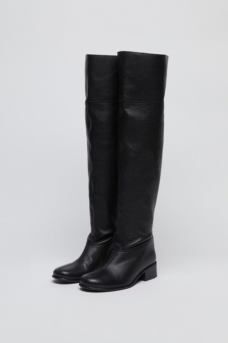 【WE ARE】韓國Archivepke [EXCLUSIVE] Slouch boots 長筒靴子OK3BX26251