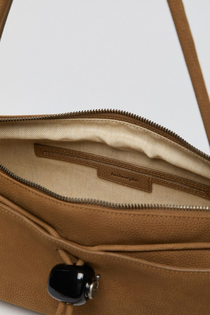 【WE ARE】韓國Archivepke Formica Soft Roll bag OVBSX26253
