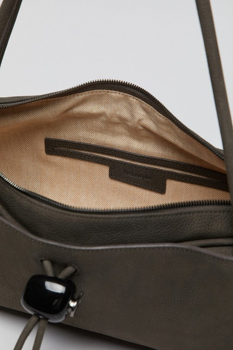 【WE ARE】韓國Archivepke Formica Soft Roll bag OVBSX26253