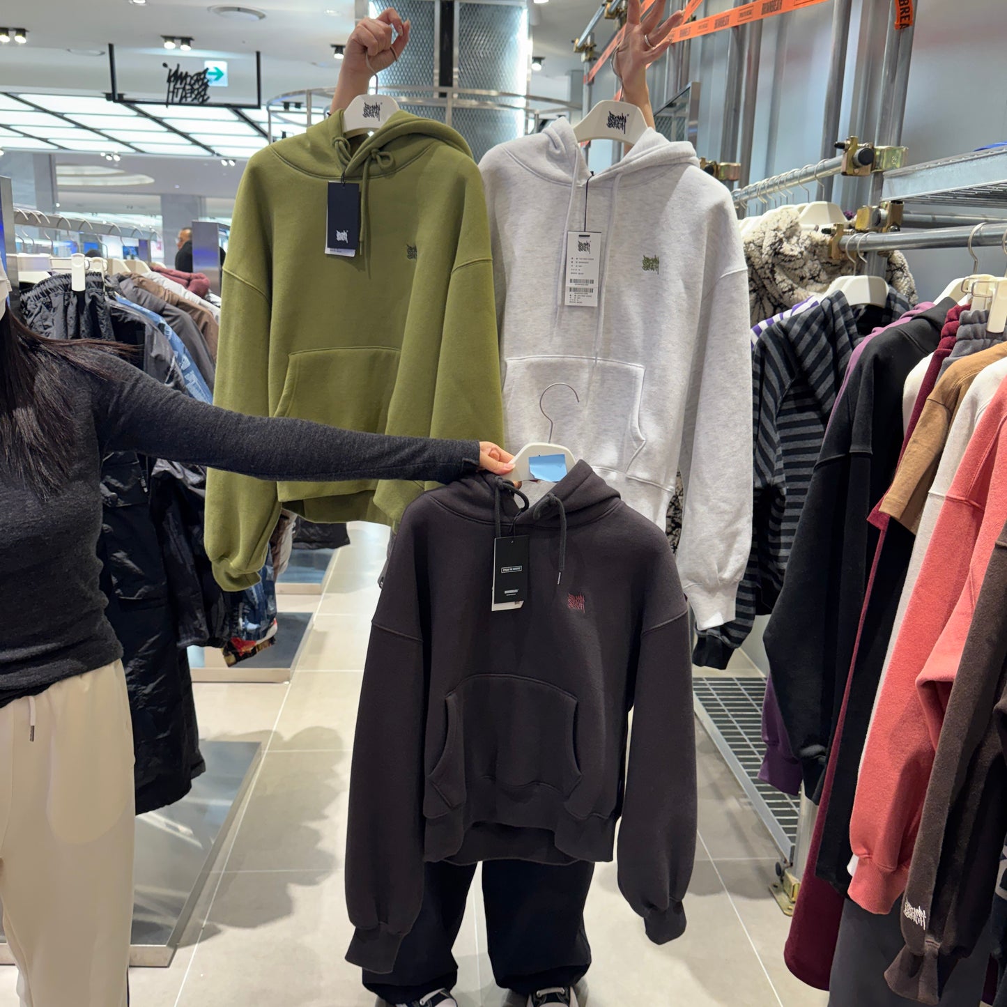 女款【WE ARE】韓國BROWNBREATH 短版刷毛帽T BKWWHDC01