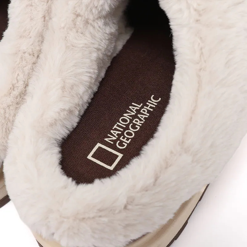 【WE ARE】韓國國家地理（大半碼帶）布標logo 珊瑚絨拖鞋 N254UWT052