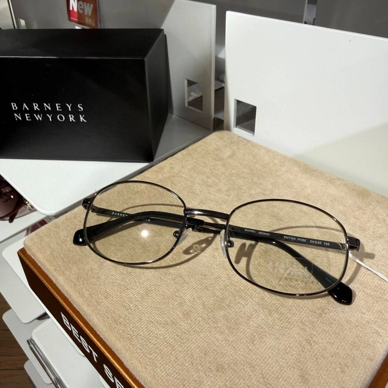【WE ARE】韓國BARNEYS NEWYORK巴尼斯紐約眼鏡折疊變色墨鏡BNY104