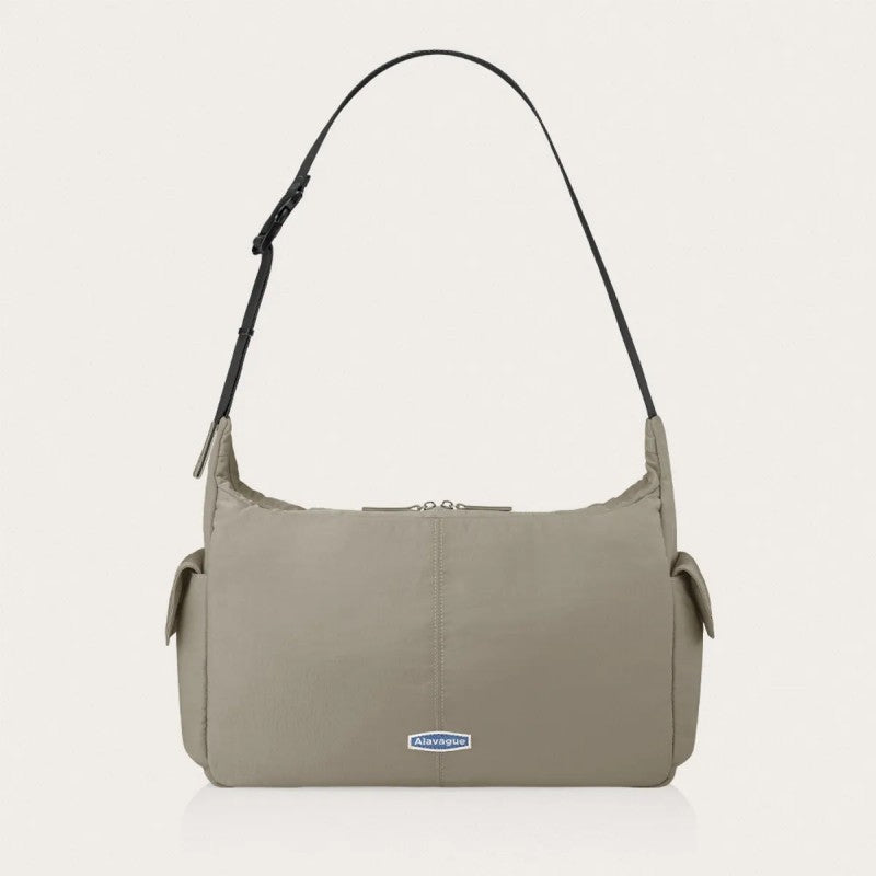 【WE ARE】韓國ALAVAGUE休閒單肩斜挎包켐프스 백 L