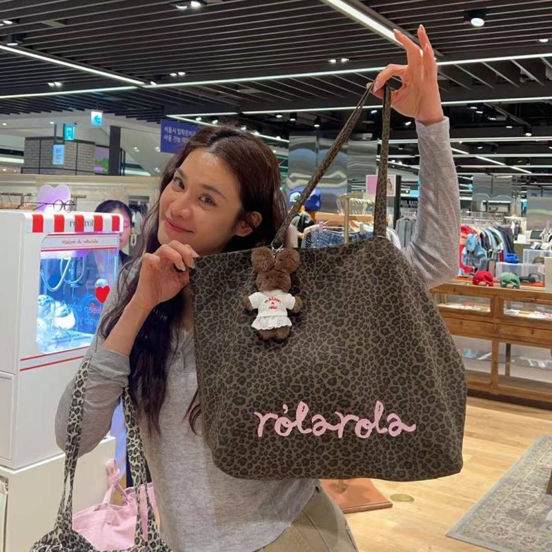【WE ARE】韓國Rolarola豹紋手提包 RMO5AABG25505M