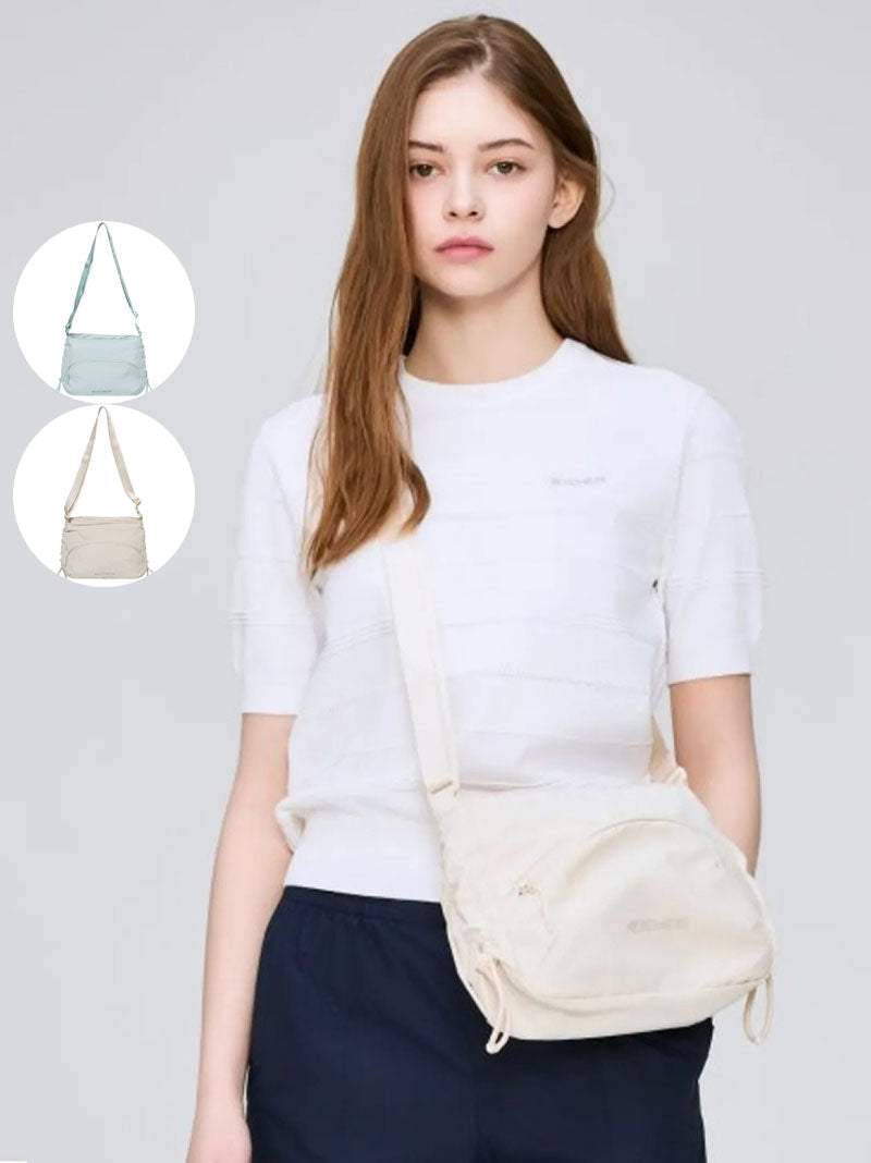 特價款【WE ARE】韓國EIDER單肩斜挎包DWA25B53