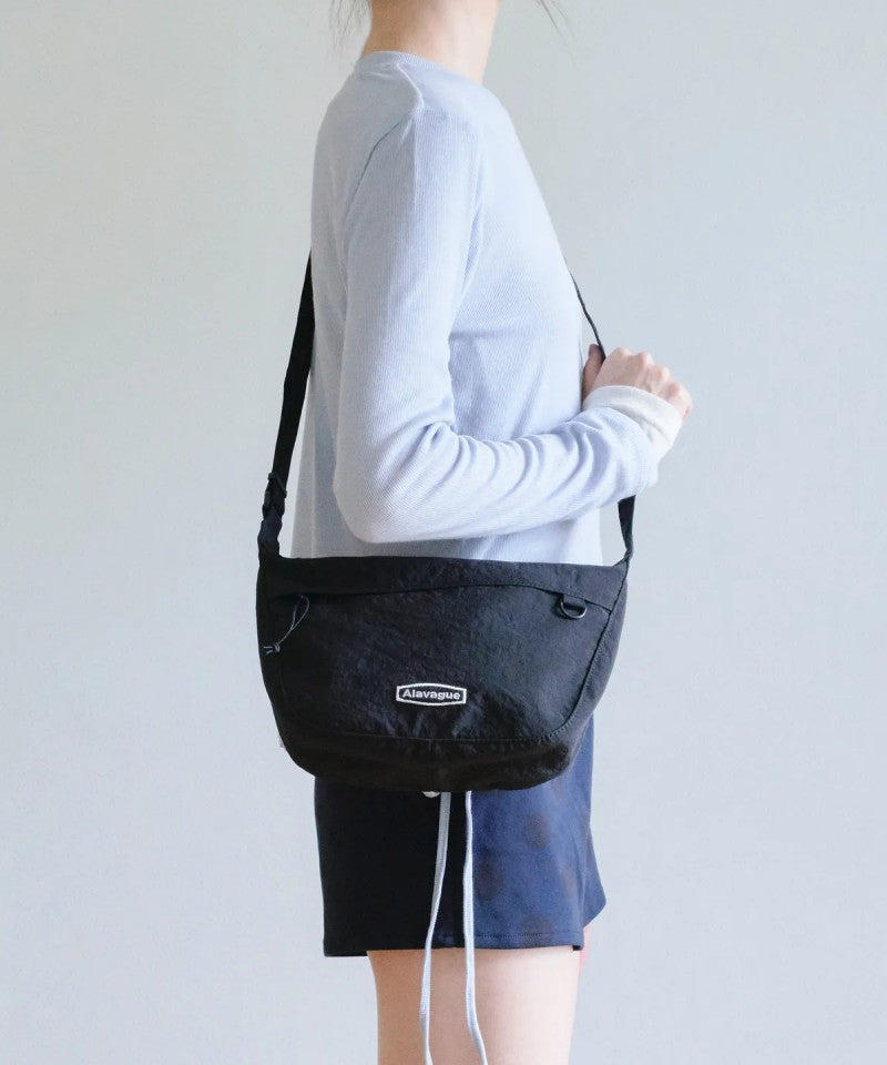 【WE ARE】韓國ALAVAGUE休閒單肩斜挎包클램 패커블 크로스 S