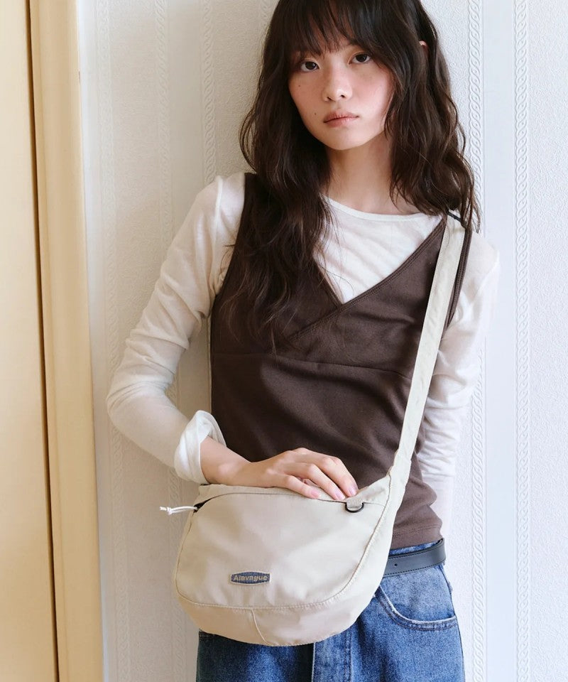 【WE ARE】韓國ALAVAGUE休閒單肩斜挎包클램 패커블 크로스 S