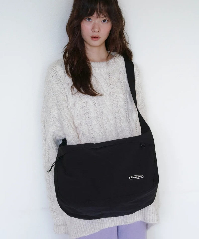 【WE ARE】韓國ALAVAGUE休閒單肩斜挎包클램 패커블 크로스 M