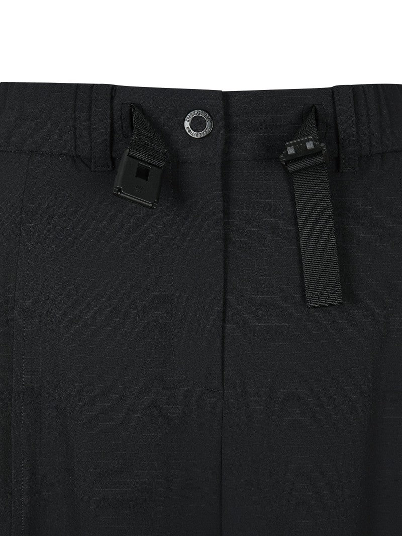 女款【WE ARE】韓國Discovery彎刀工裝褲DWPT45054