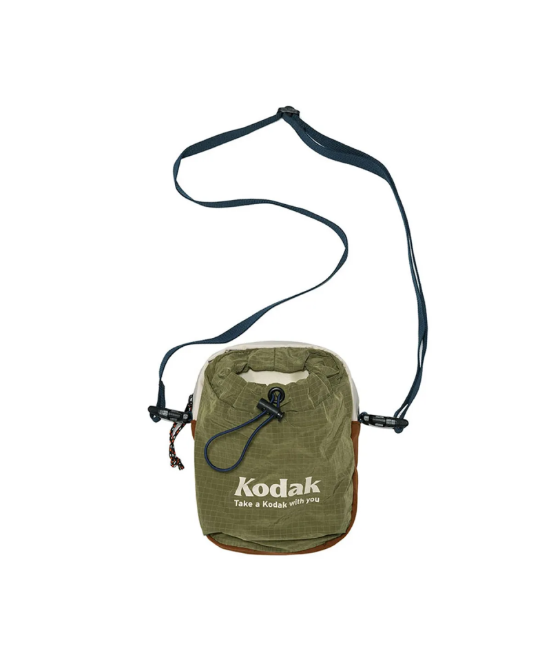 WE ARE】Korea KODAK Kodak Mini Contrast Color Crossbody Bag WE ARE】Korea KODAK Kodak Mini Contrast Color Crossbody Bag