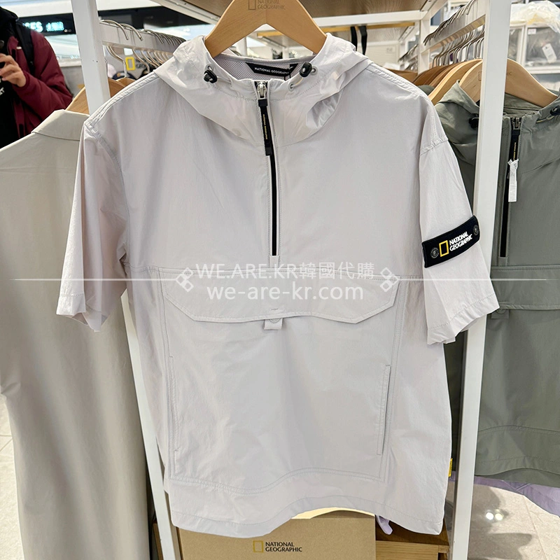 【WE ARE】Korea NG National Geographic new versatile casual hooded short-sleeved T-shirt (6 colors included) N242UFT141