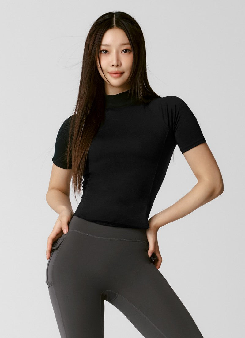 兩件＄1300！大茜選品【WE ARE】韓國Xexymix 女款立領短袖打底上衣 XWFST04J3