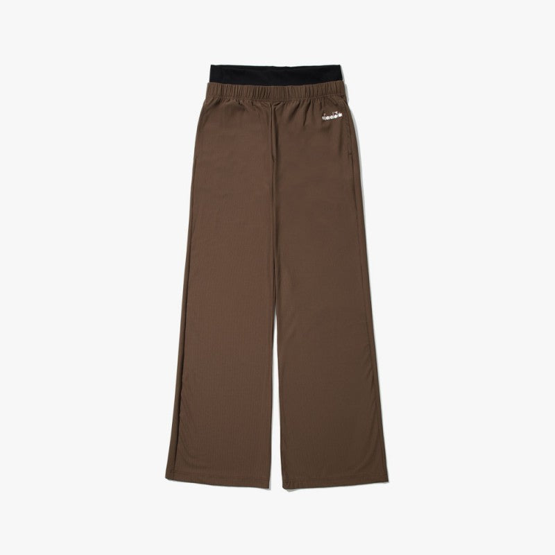 【WE ARE】韓國Diadora女款微喇叭休閒褲 D5322TPT34