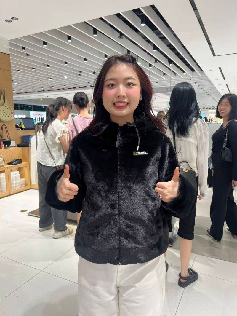 女款【WE ARE】韓國國家地理休閒立領毛毛外套N264WFJ160