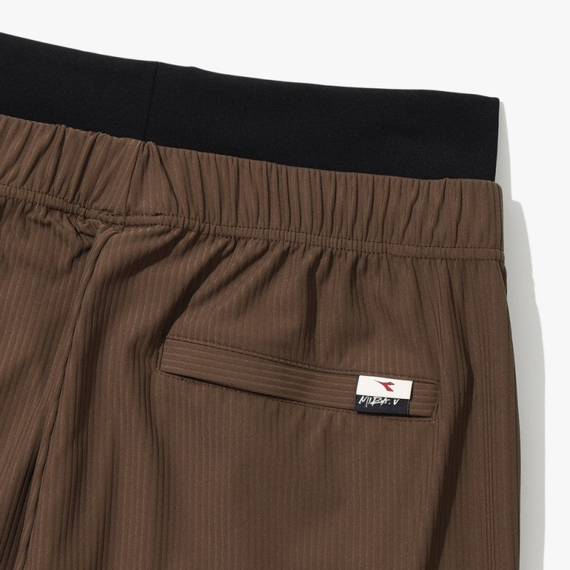 【WE ARE】韓國Diadora女款微喇叭休閒褲 D5322TPT34