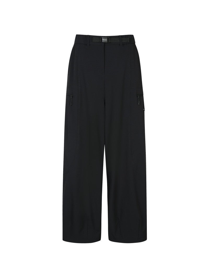 女款【WE ARE】韓國Discovery彎刀工裝褲DWPT45054