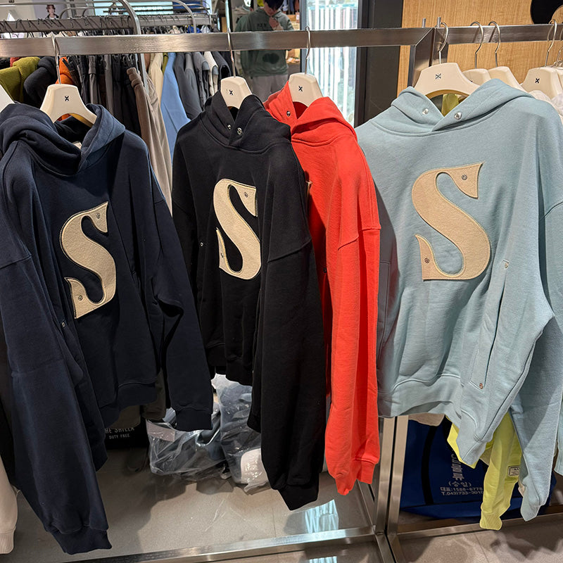 Satur折扣款【WE ARE】韓國Satur 大標口袋帽T SA251UTH05