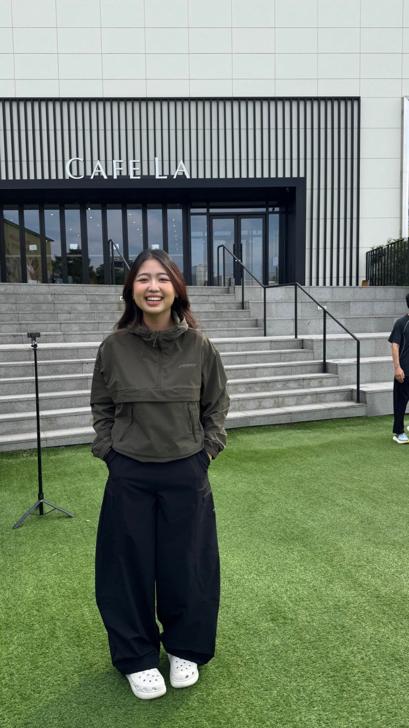 女款【WE ARE】韓國Discovery彎刀工裝褲DWPT45054