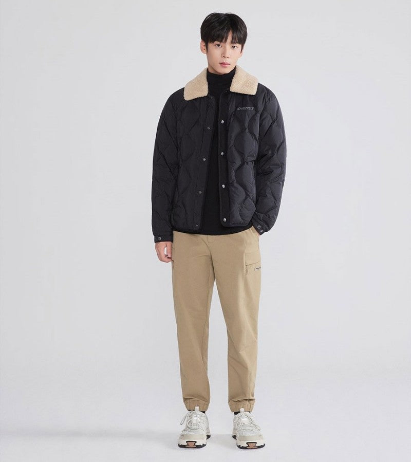 男款【WE ARE】韓國Discovery 羊羔毛翻領鴨絨羽絨夾克 DMDJ81056