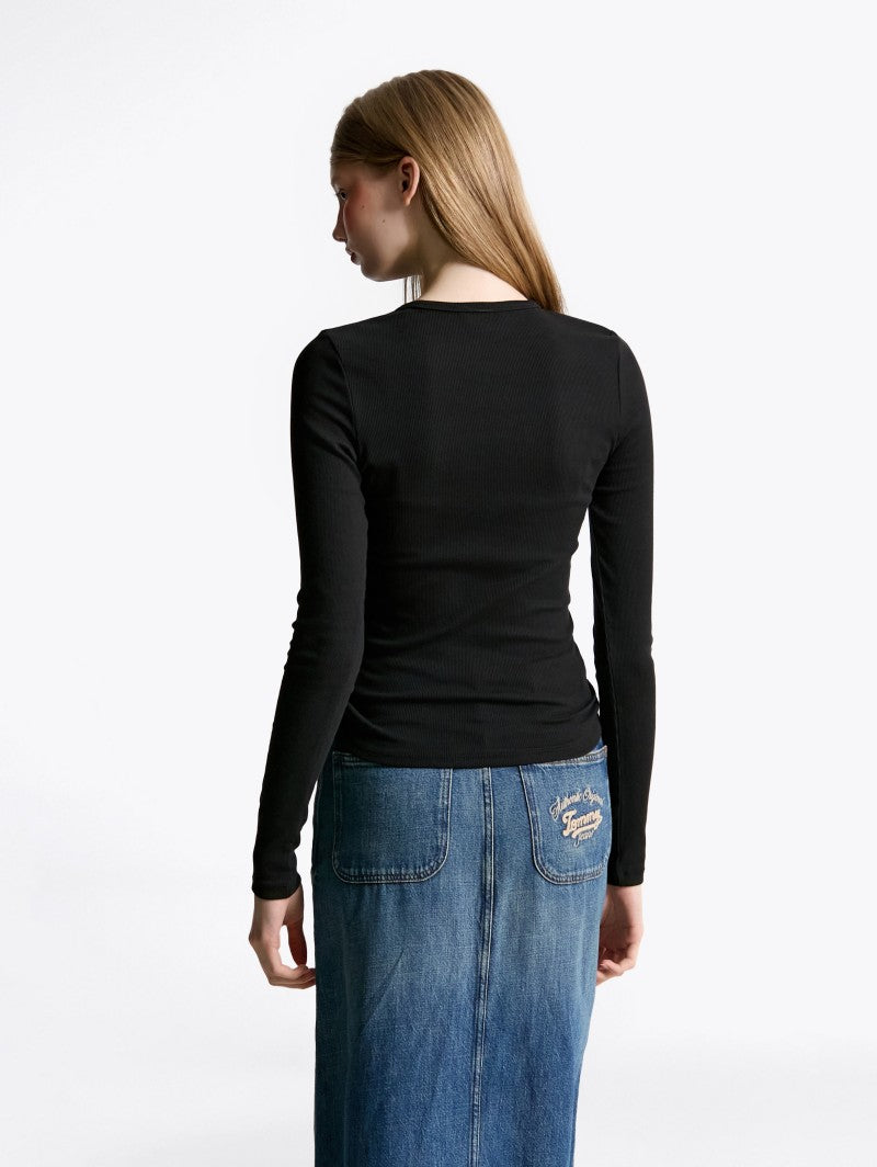 女款【WE ARE】韓國TOMMY JEANS基礎款小標長袖上衣 T32F6TTO03TWT1