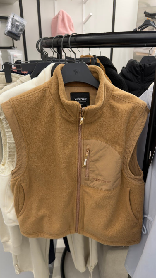 大茜選品【WE ARE】韓國Xexymix 女款立領羊羔毛背心XTFVT01J3