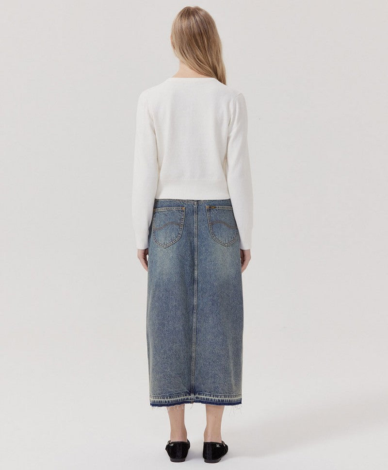 【WE ARE】韓國LEE 素面刺繡親膚針織衫LE2503CD60