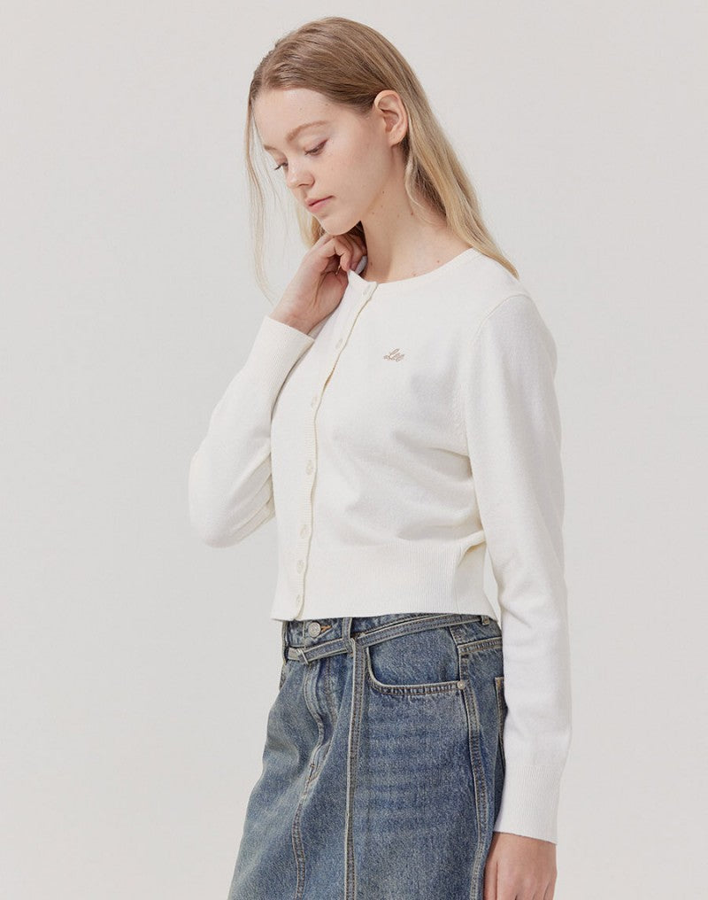 【WE ARE】韓國LEE 素面刺繡親膚針織衫LE2503CD60