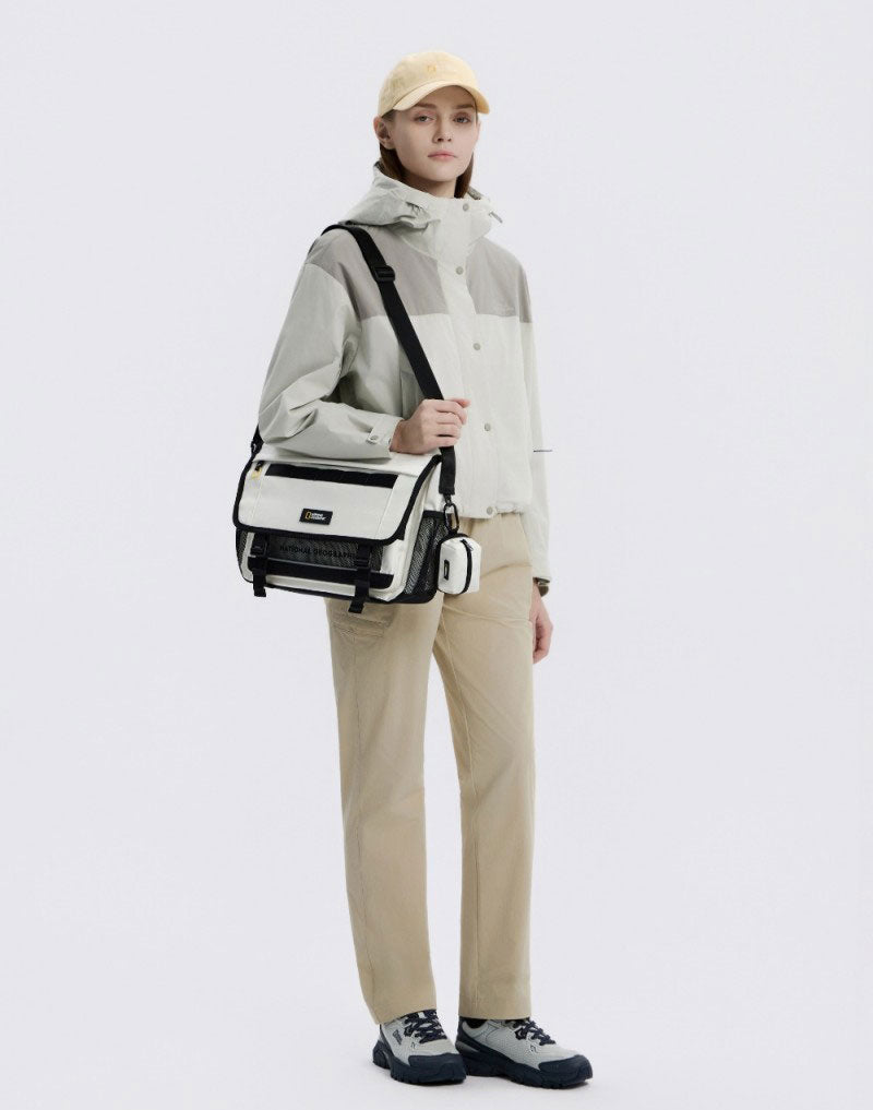 【WE ARE】韓國國家地理9.5L單肩斜挎包N265ACR020