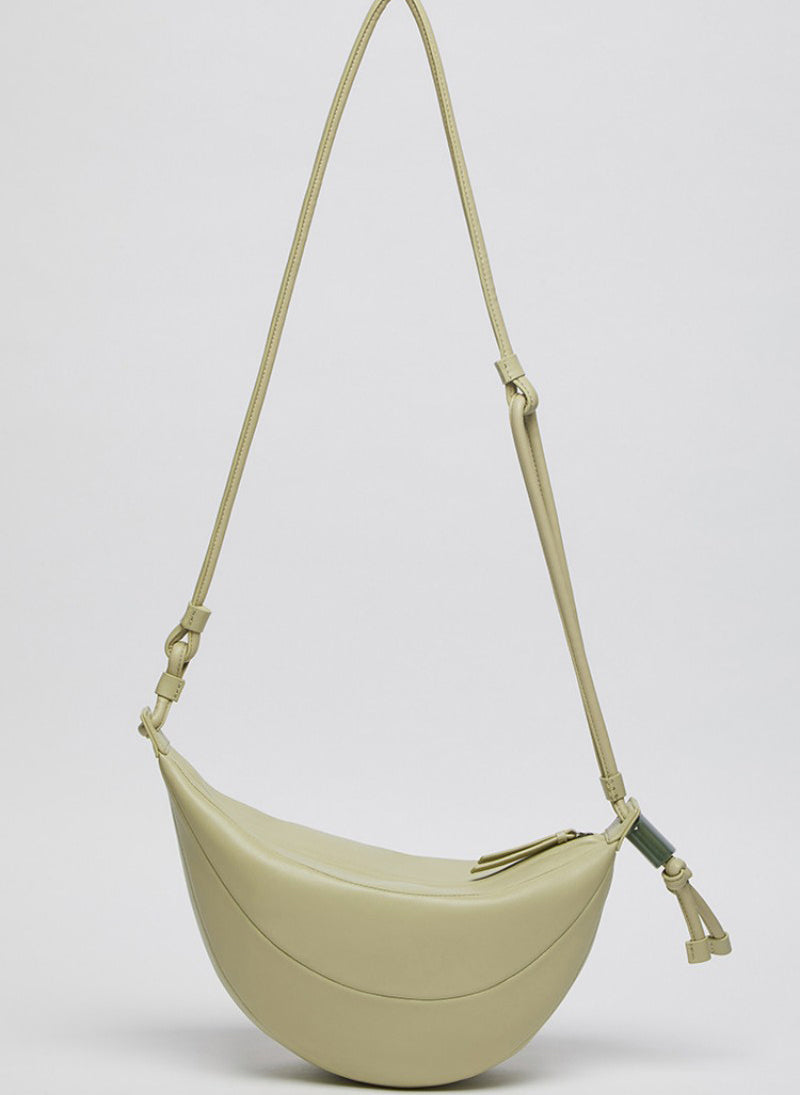 【WE ARE】Korea Archivepke Fling bag OVBAX25001/25002/25201