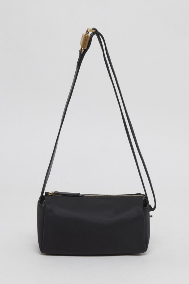 日本未入荷★ARCHIVEPKE★24FW NEW Luv lock toast bag WE ARE】韓國Archivepke Luv lock toast bag斜挎包OVBAX25104