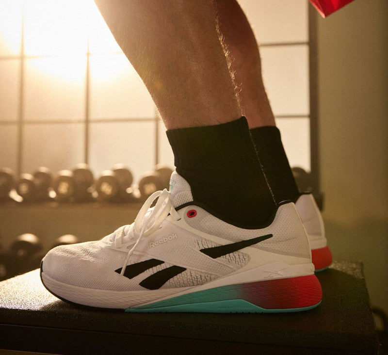 【WE ARE】韓國reebok休閒鞋RESO5ET1U