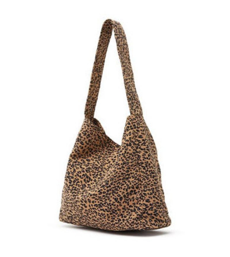 【WE ARE】韓國LAP休閒豹紋單肩包AR7XA811