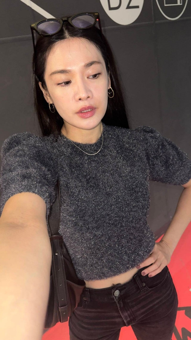 【WE ARE】韓國LAP 親膚金蔥短袖毛衣 AR4KHA74