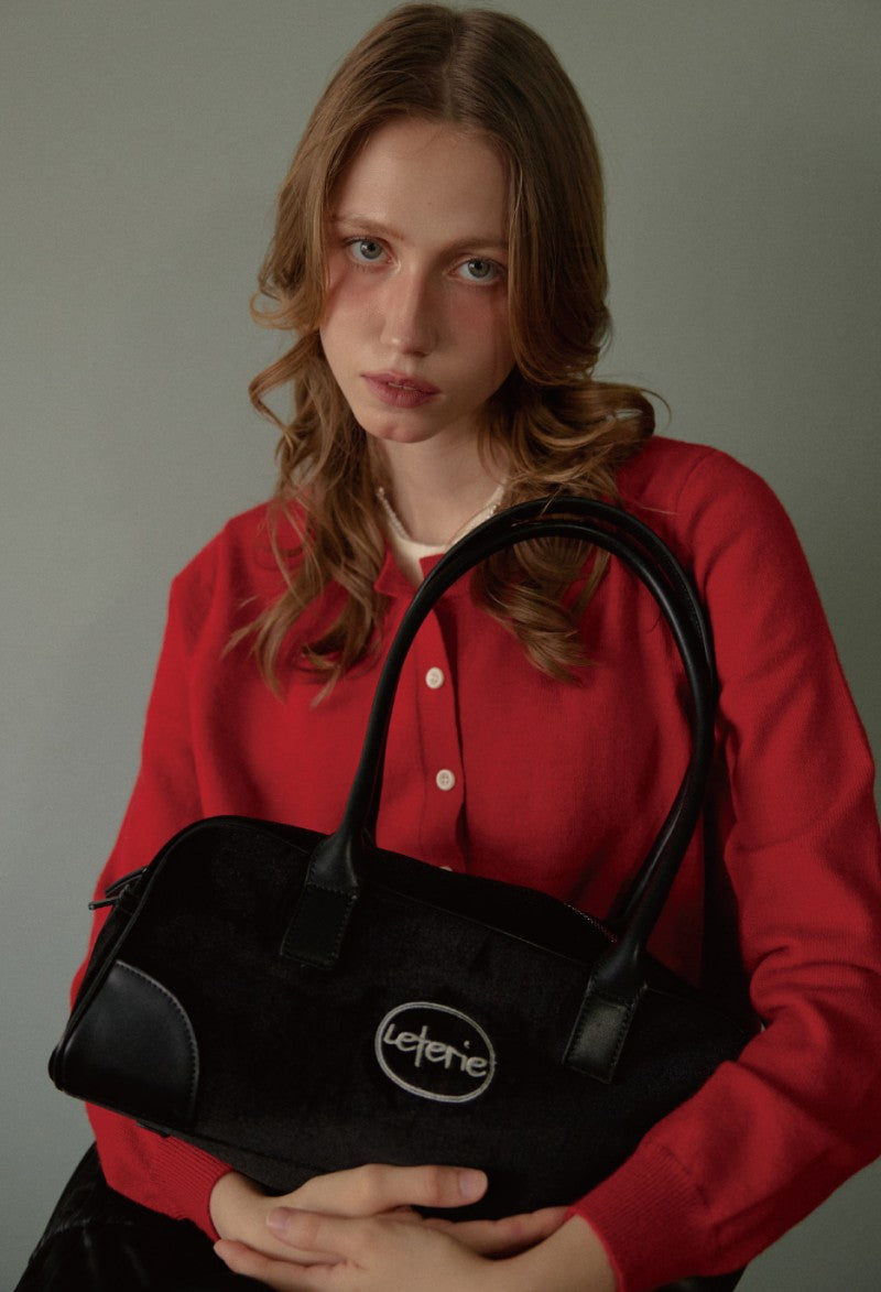 【WE ARE】韓國Leterie 絲絨法棍包 LETERIEVELVETBAGUETTEBAG
