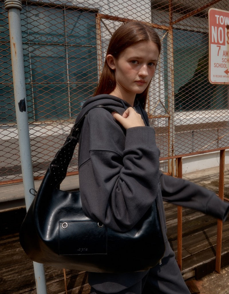 【WE ARE】韓國Leterie時尚單肩包BUCKLEREVERSIBLESHOULDERBAG