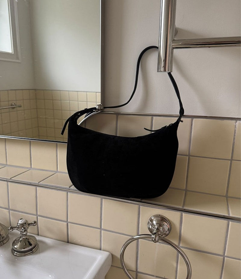 【WE ARE】韓國Archivepke Luv moon bag單肩腋下包OVBAX26012