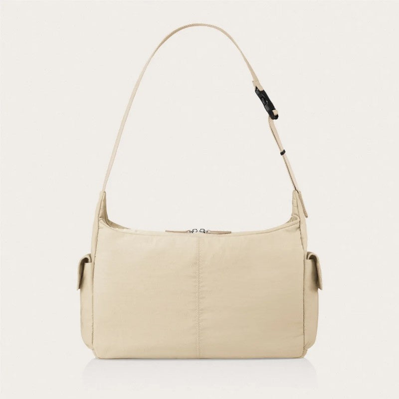 【WE ARE】韓國ALAVAGUE休閒單肩斜挎包켐프스 백 L