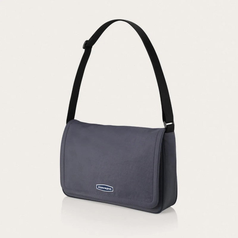 【WE ARE】韓國ALAVAGUE休閒單肩斜挎包만타백 L