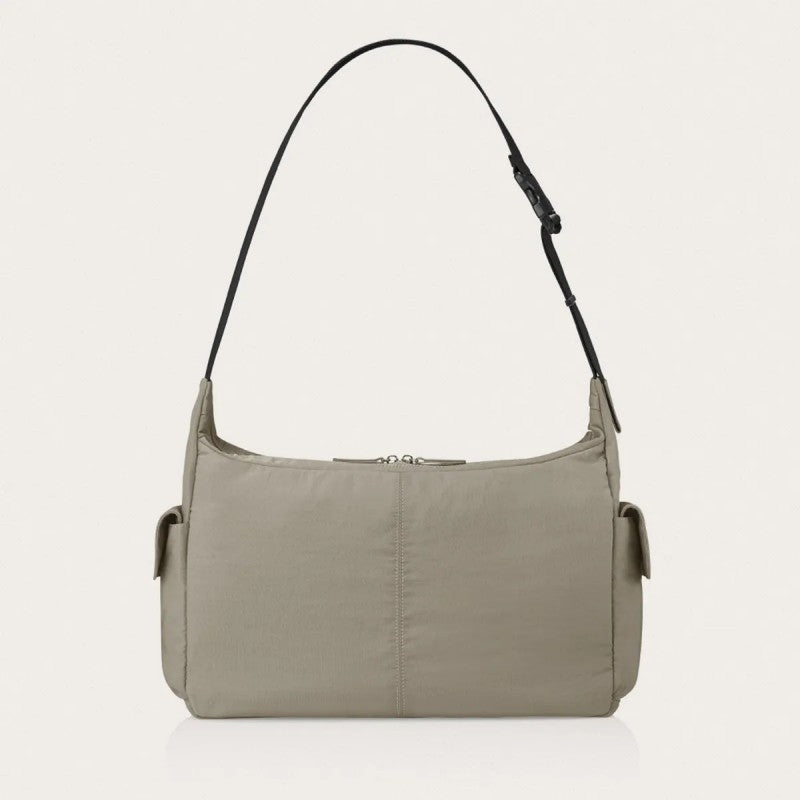 【WE ARE】韓國ALAVAGUE休閒單肩斜挎包켐프스 백 L