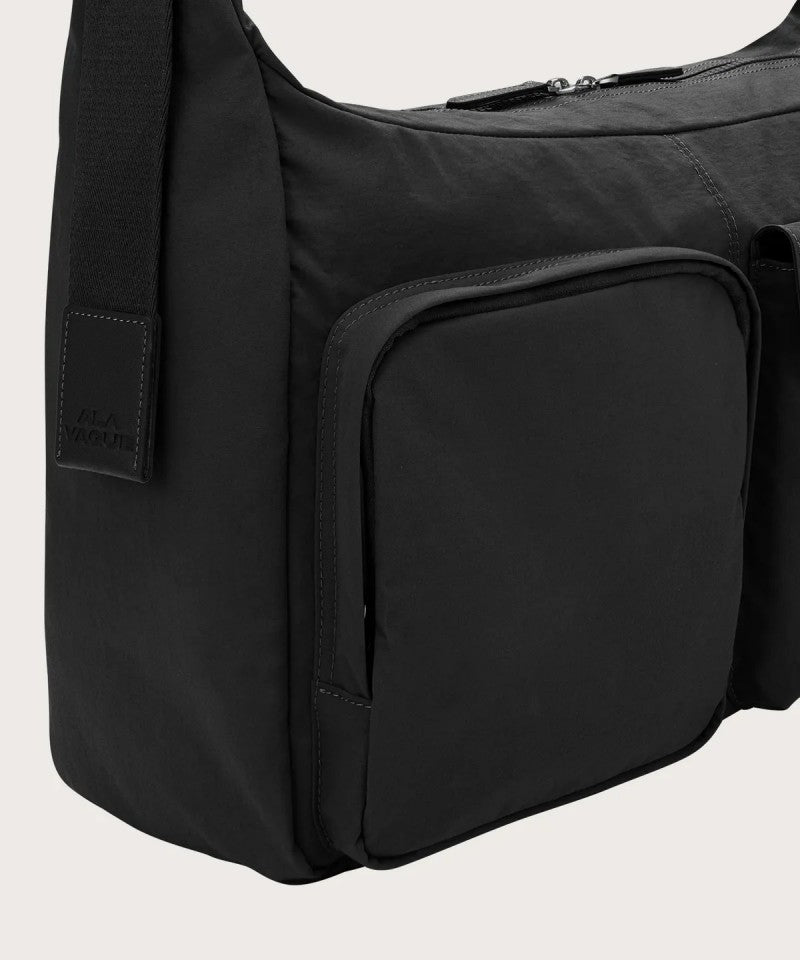 【WE ARE】韓國ALAVAGUE休閒單肩斜挎包험프 유틸리티 크로스백 L