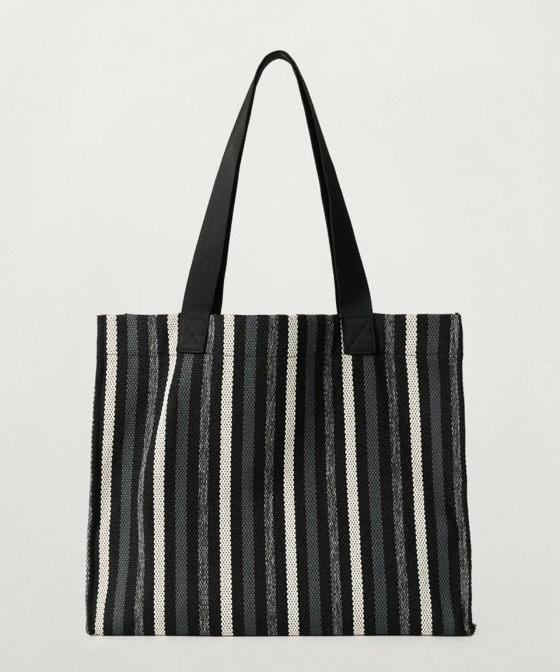 【WE ARE】韓國Satur休閒單肩購物袋SA255WAB06