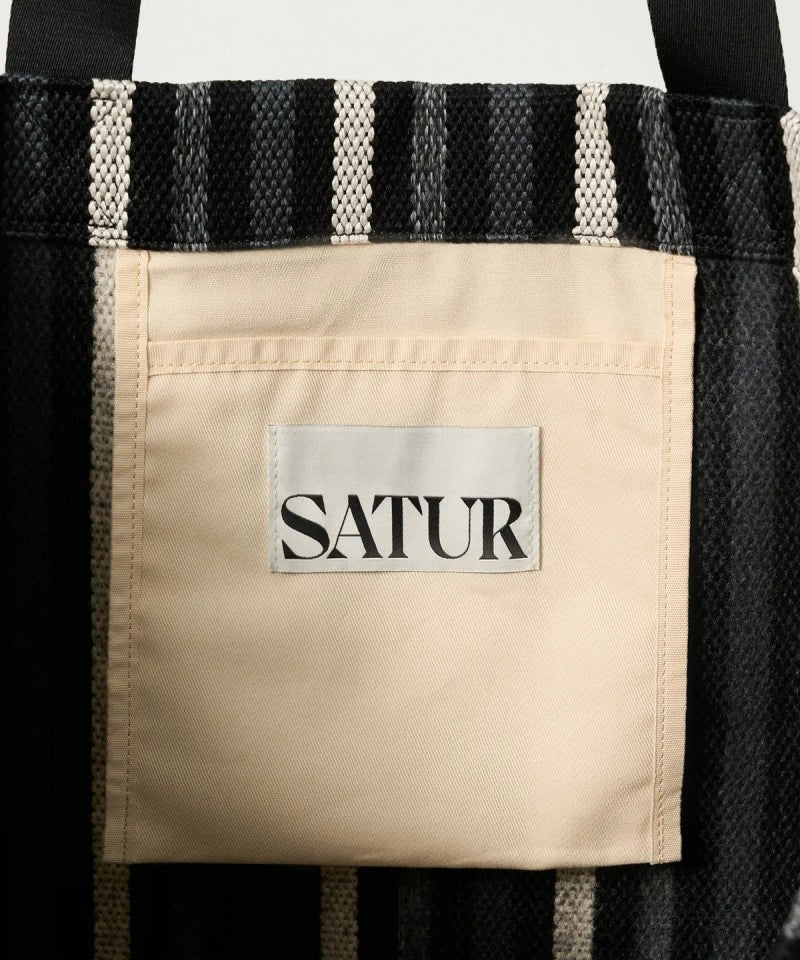 【WE ARE】韓國Satur休閒單肩購物袋SA255WAB06